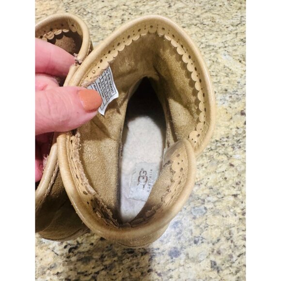 UGG Western Ankle Boots Cowgirl Tan Suede Round Toe Block Heel Casual Shoe Boho - Picture 11 of 15